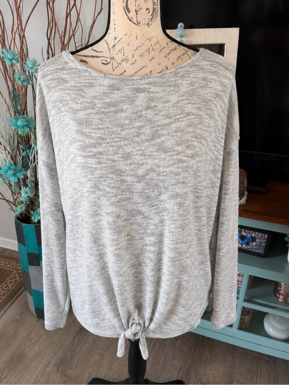 New Directions Studio Tie-Front Marled Gray Long Sleeve Top Small